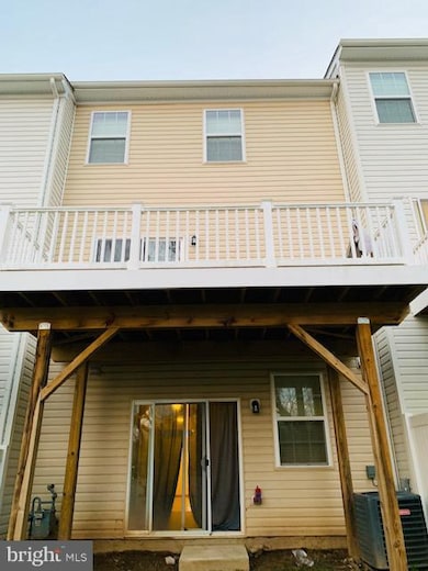 12749 Longford Glen Dr, Germantown, MD 20874 - photo 5