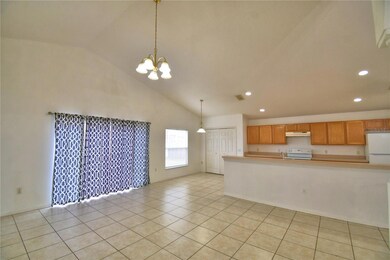 662 Basingstoke Ct, Kissimmee, FL 34758 - photo 5