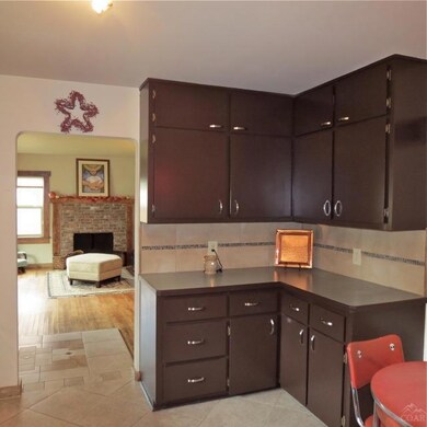 932 NE 10th St, Bend, OR 97701 - photo 7