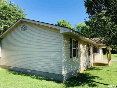 1500 Delmar St, Harrisburg, IL 62946 - photo 2