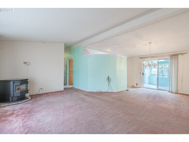 Living Room/Dining Room