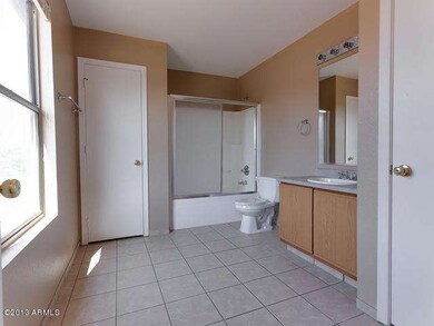023-273843 - Bath 01 (master)-A