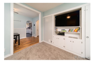 1901 Giddings Ave--5