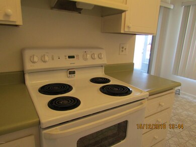 9530 W Calico Dr, Sun City, AZ 85373 - photo 6