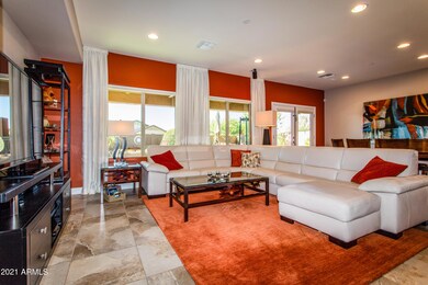 04 Family Room