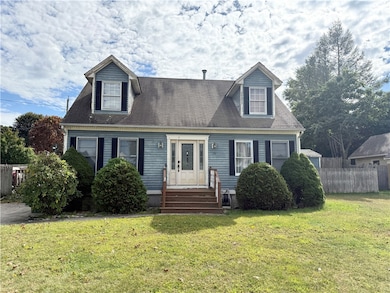 13 Willow Rd, Greenville, RI 02828 - photo 2