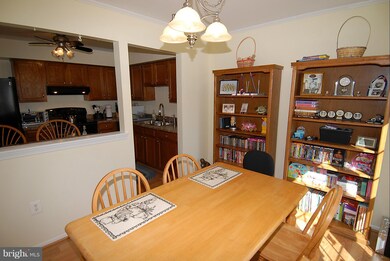 2870 Madeira Ct unit 19-5, Woodbridge, VA 22192 - photo 5