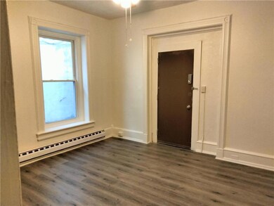 36 S 5th St unit 2, Allentown, PA 18101 - photo 3