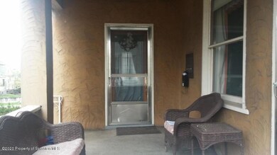 1721 Vine St, Scranton, PA 18510 - photo 3