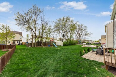 S - 7757 Hazelton St - 008