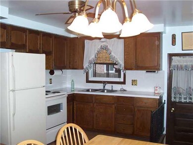 829 Castlebar Dr, North Tonawanda, NY 14120 - photo 6