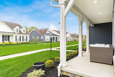 COVERED FRONT PORCH