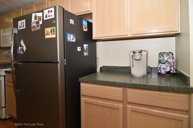 450 Providence St unit 18, West Warwick, RI 02893 - photo 6