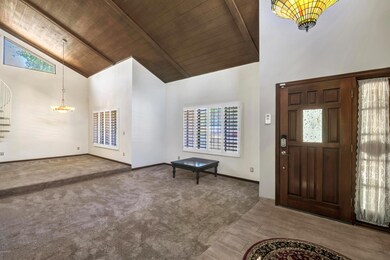 Entrance/Living Room