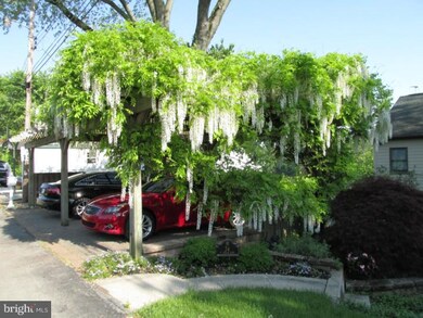 34 E Indian Ln, Norristown, PA 19403 - photo 5