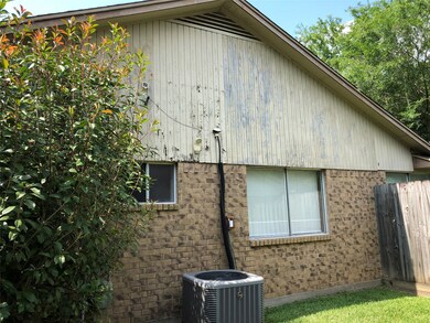 3825 Westglen Dr, Alvin, TX 77511 - photo 5