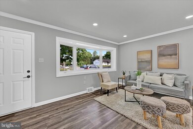 305 Wembley Rd, Reisterstown, MD 21136 - photo 3