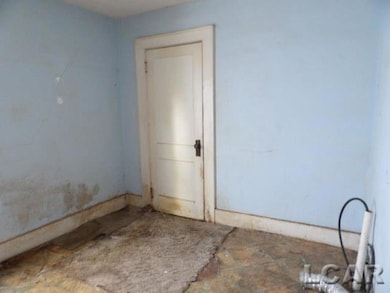 308 Toledo St, Adrian, MI 49221 - photo 6