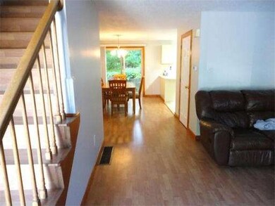 27 Moon Ct, Dracut, MA 01826 - photo 6