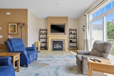 8333 Emery Pkwy N, Champlin, MN 55316 - photo 4