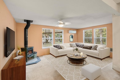 190 Long Acres Rd, Grants Pass, OR 97527 - photo 7