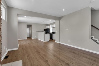 unlisted-address, Columbus, OH 43206 - photo 6