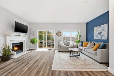 7 Forestview Dr unit 7, Norwich, CT 06360 - photo 4