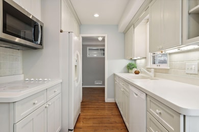 4513 Laguna Dr, Edina, MN 55435 - photo 6