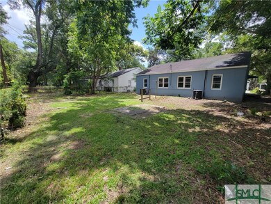 1228 E 54th St, Savannah, GA 31404 - photo 2