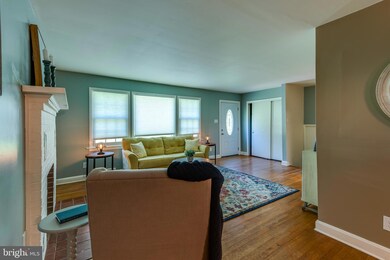 45526 Baringer Dr, California, MD 20619 - photo 5