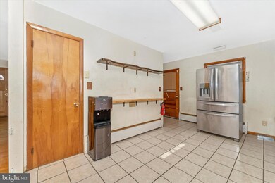 6103 Pembrook St, Frederick, MD 21704 - photo 5