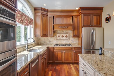 40 Hemlock Shore Dr, Atkinson, NH 03811 - photo 7