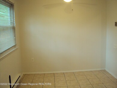 14 Easton Dr unit A, Whiting, NJ 08759 - photo 4