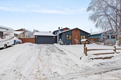 5321 Larkspur St, Anchorage, AK 99507 - photo 2