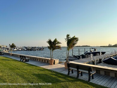 Yacht Harbor unit C-3, Sea Bright, NJ 07760 - photo 2