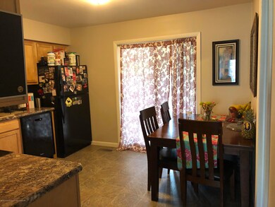 Kitchen/Dining