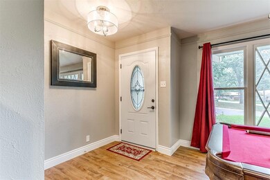 641 W Cheryl Ave, Hurst, TX 76053 - photo 5