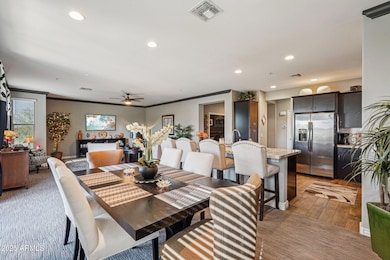 Dining Area | Kitchen