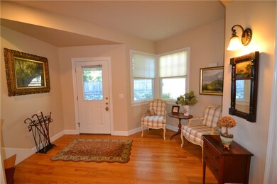 27 Oyster Point, Warren, RI 02885 - photo 3