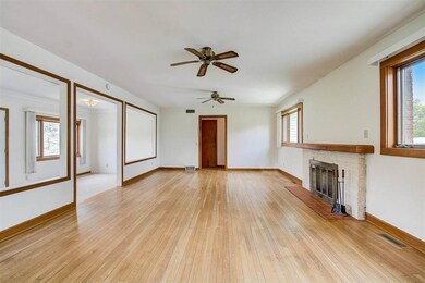 5140 Irish Ln, Fitchburg, WI 53711 - photo 6