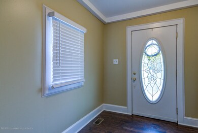 466 Main St Keyport NJ 07735-large-003-3