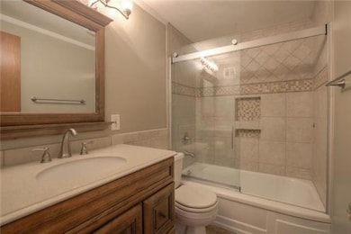 5507 Cody St, Shawnee, KS 66203 - photo 6