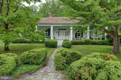 449 Harwood Rd, Harwood, MD 20776 - photo 2