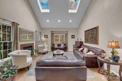 70 Coriander Dr, Princeton, NJ 08540 - photo 5