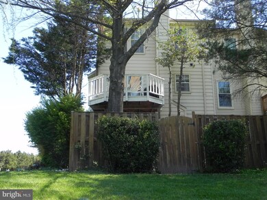 14115 Winding Ridge Ln, Centreville, VA 20121 - photo 4