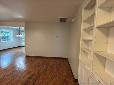 6605 S 1st St, Broken Arrow, OK 74011 - photo 5