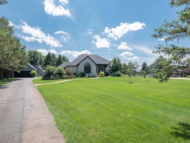 8835 Pine Island N-102
