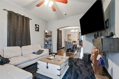 523 6th Ave SW, Cedar Rapids, IA 52404 - photo 4