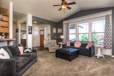 4122 SW Rhyolite Place, Redmond, OR 97756 - photo 7