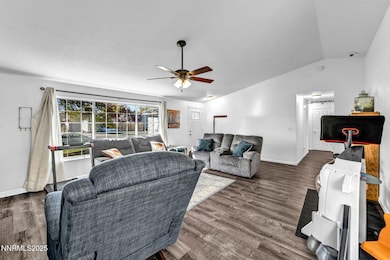 956 Lindsay Ln unit 3, Carson City, NV 89706 - photo 4